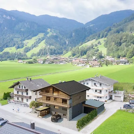 Cozy Loft In The Alps Of Zillertal Apartment Schwendau Exterior photo