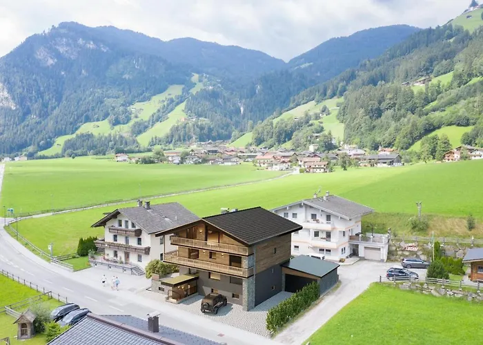 Cozy Loft In The Alps Of Zillertal